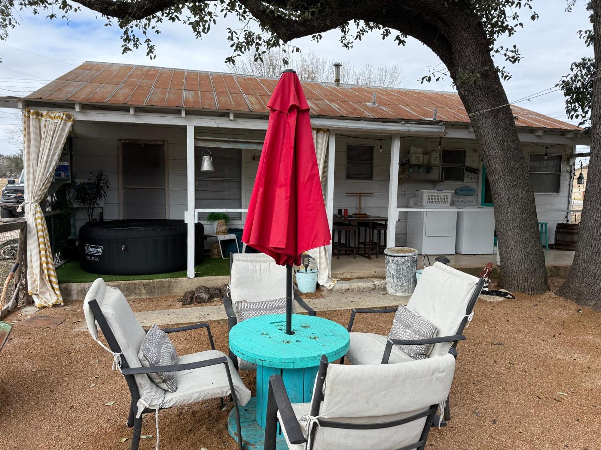 Pecan St. Parlor Haus Downtown Bandera, Tx Exterior foto